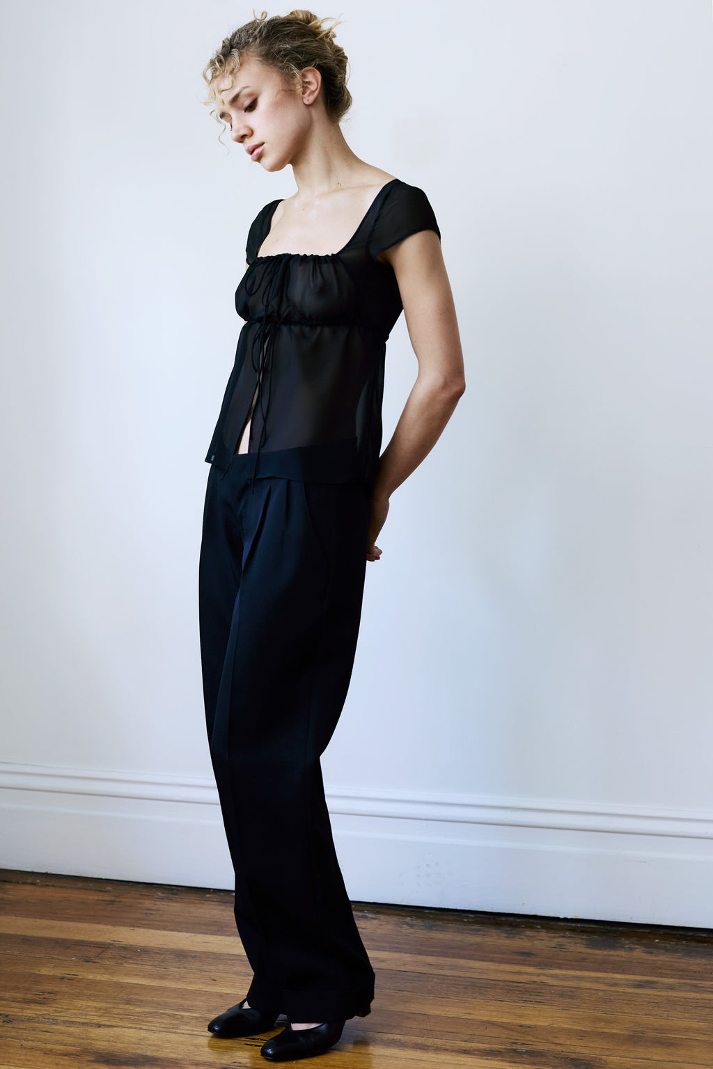 The Tailored Trouser in  Wool